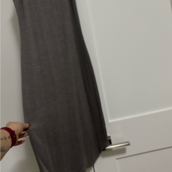 Wilfred Dark Gray Sleeveless Midi Dress - Picture 3 of 4